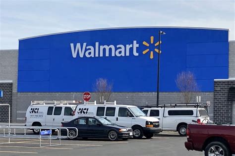 Leesburg walmart - Nearby Walmart shopping mall Leesburg. Walmart at Compass creek Pkwy, Leesburg, VA 20175 - ⏰hours, address, map, directions, ☎️phone number, customer ratings and reviews.